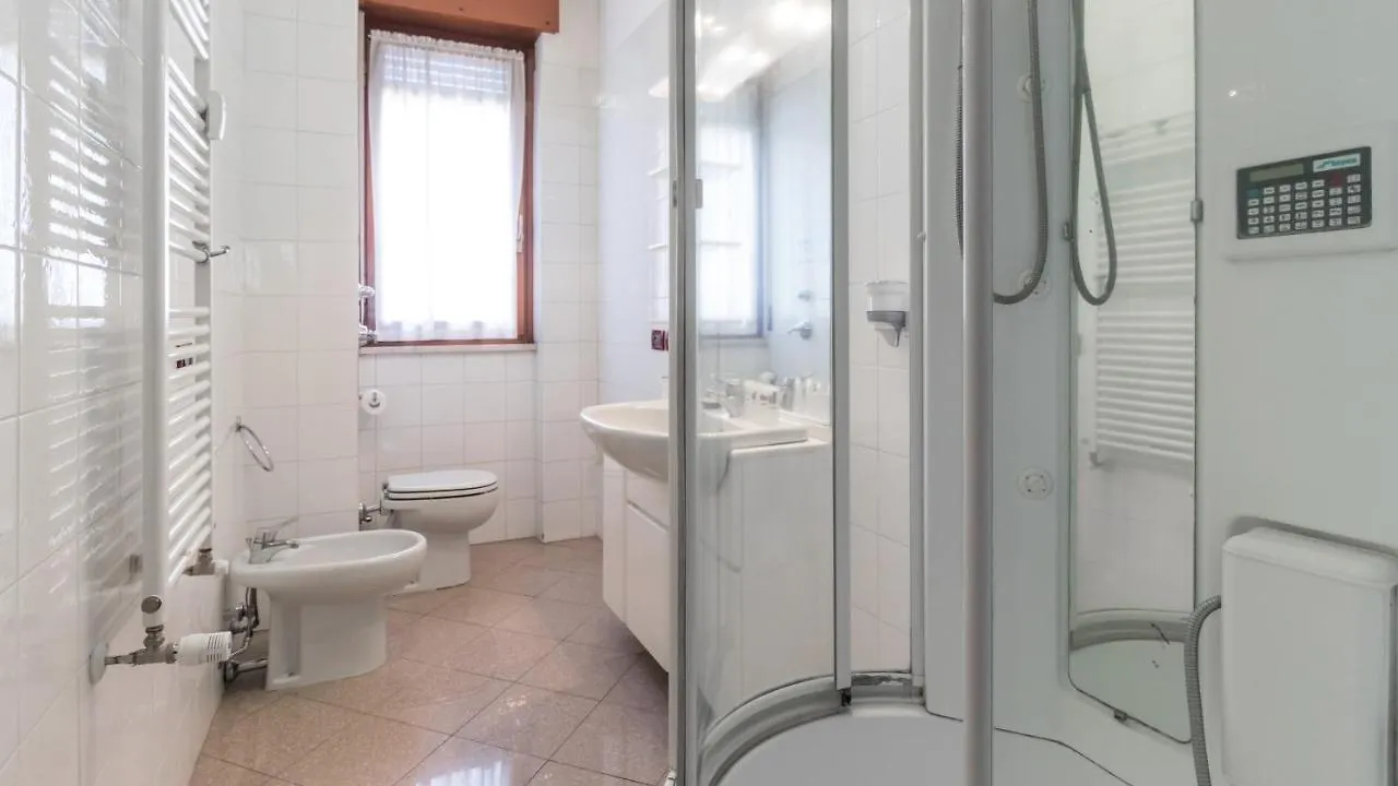 Italianway - Valtellina 58 Apartment Milan Italy
